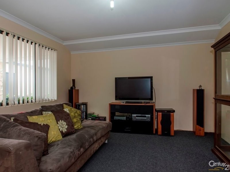 27 Pluto Drive, Australind WA 6233