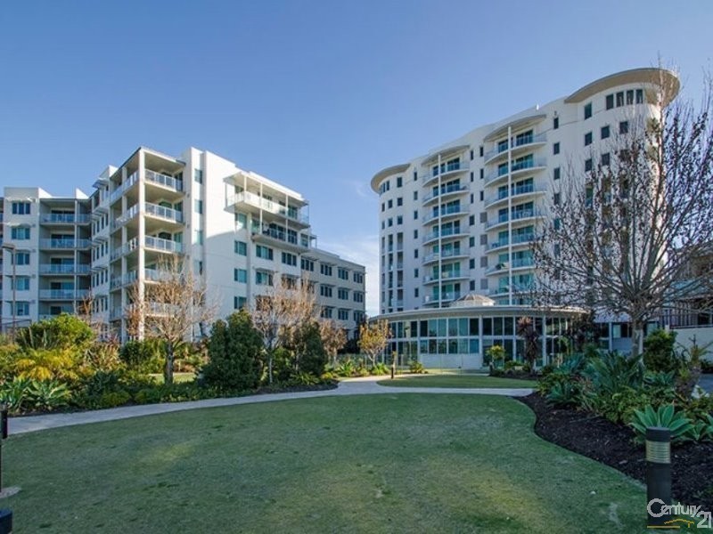 30/11 Casuarina Drive, Bunbury WA 6230