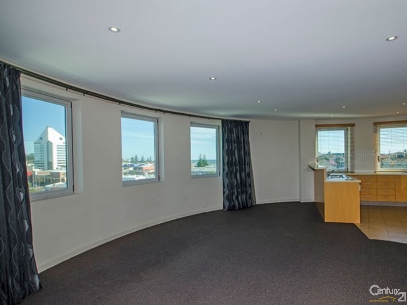 30/11 Casuarina Drive, Bunbury WA 6230