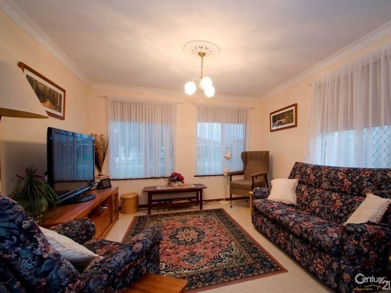 18 Shenton Street, East Bunbury WA 6230