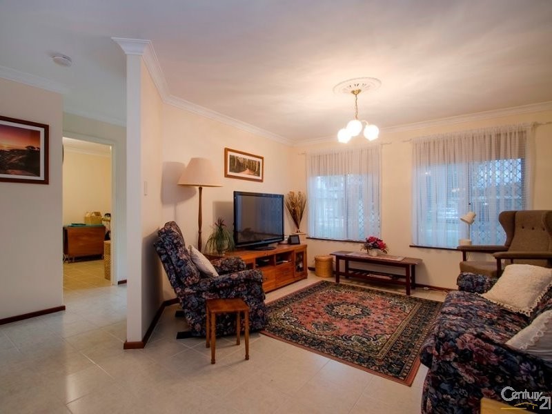 18 Shenton Street, East Bunbury WA 6230