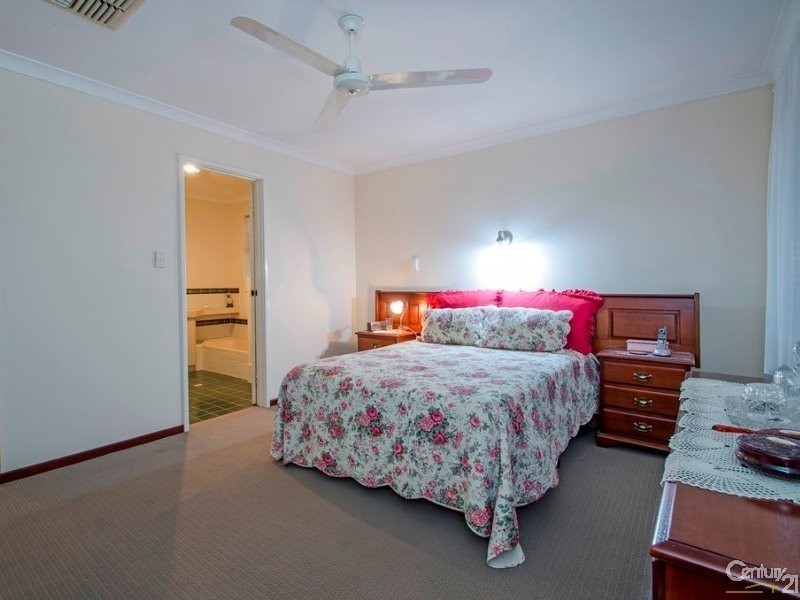 18 Shenton Street, East Bunbury WA 6230