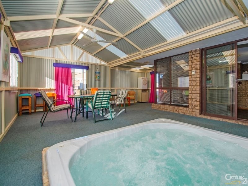 32 Waterwitch Street, Carey Park WA 6230