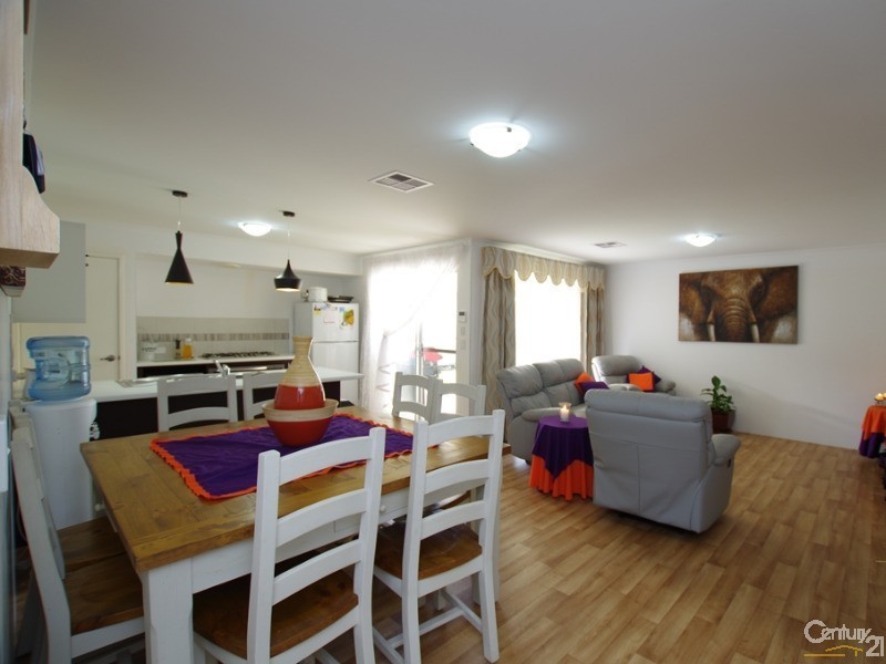 10 Werloo Approach, Capel WA 6271