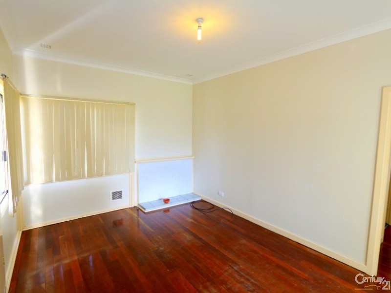 6 Belcher Street, Carey Park WA 6230