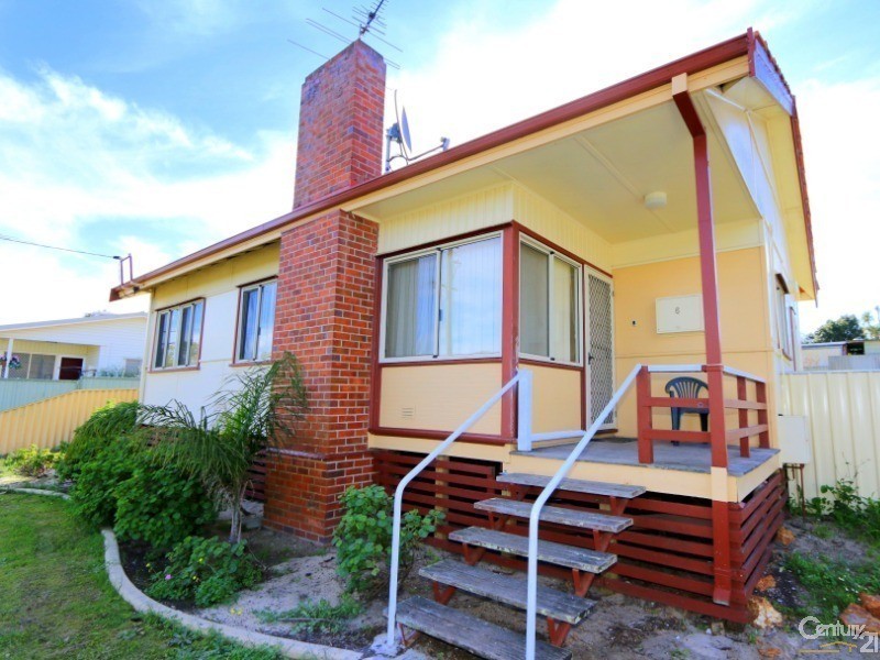 6 Belcher Street, Carey Park WA 6230