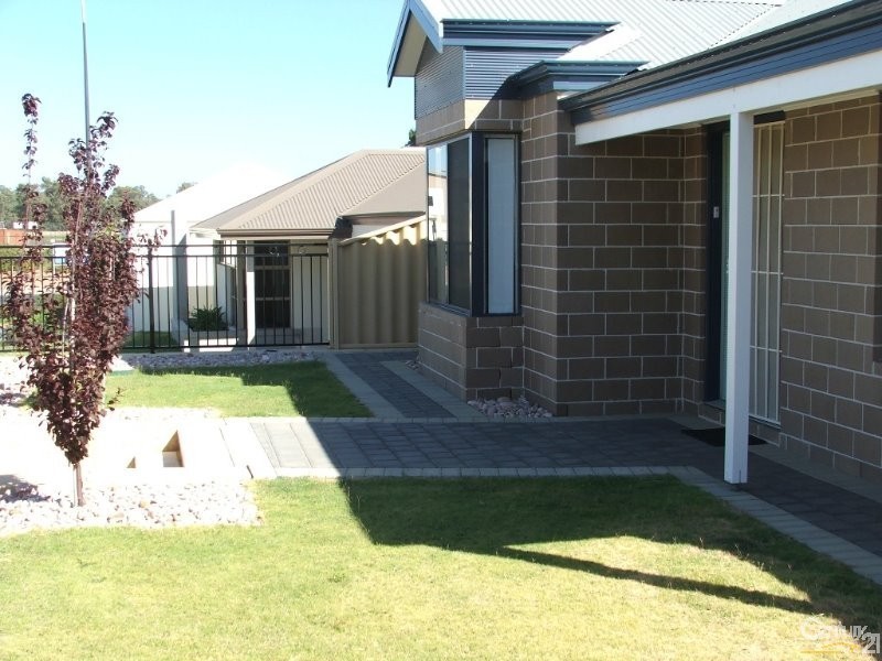 5 Gosse Way, Dalyellup WA 6230