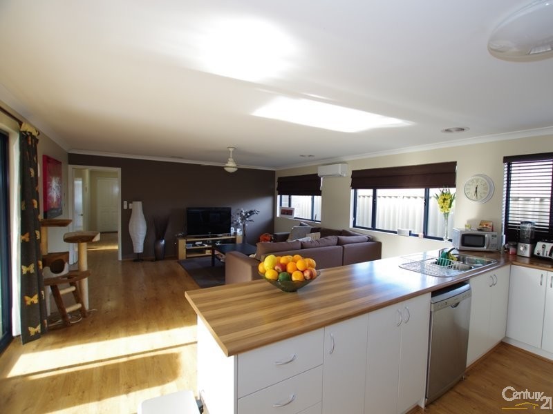 5 Gosse Way, Dalyellup WA 6230