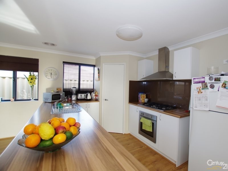 5 Gosse Way, Dalyellup WA 6230