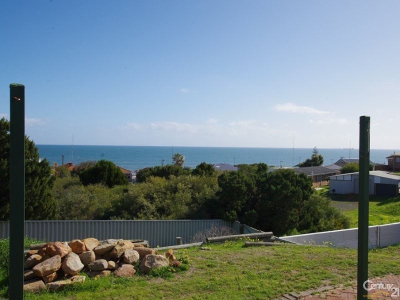 8 Haig Crescent, Bunbury WA 6230