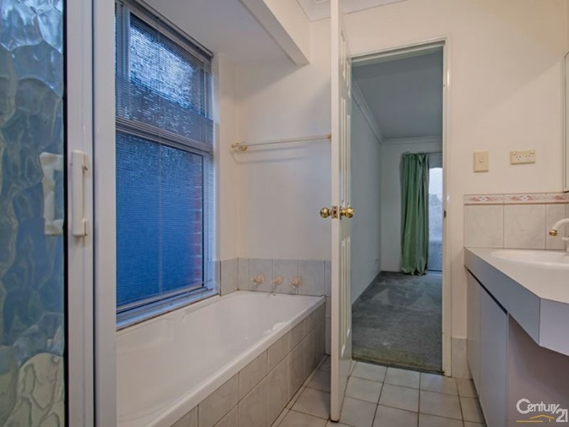 5 Coral Place, Eaton WA 6232