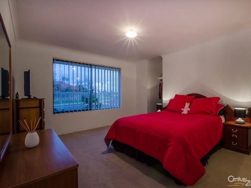 1 Burwood Road, Australind WA 6233