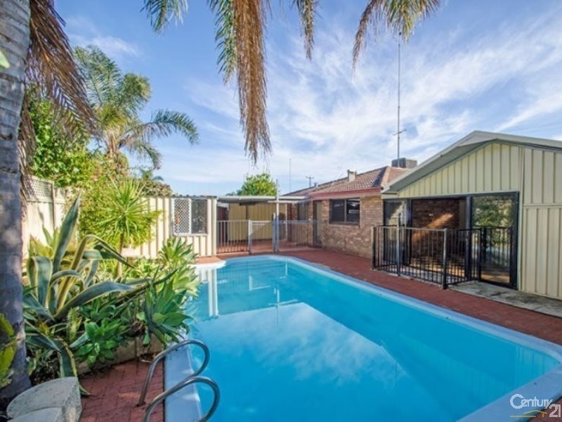 34 Ganfield Street, Carey Park WA 6230