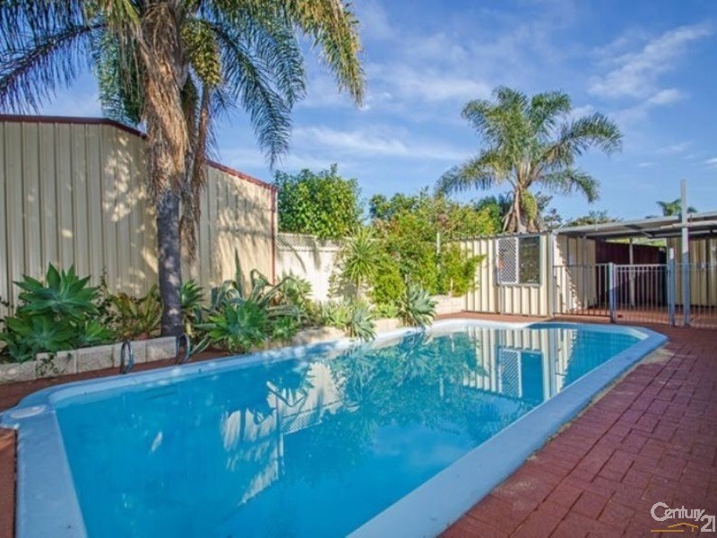 34 Ganfield Street, Carey Park WA 6230