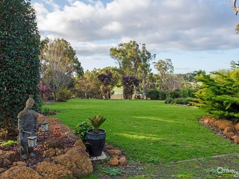 113 Scott Road, Yoganup WA 6275