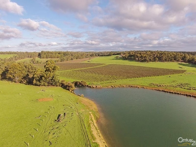 113 Scott Road, Yoganup WA 6275