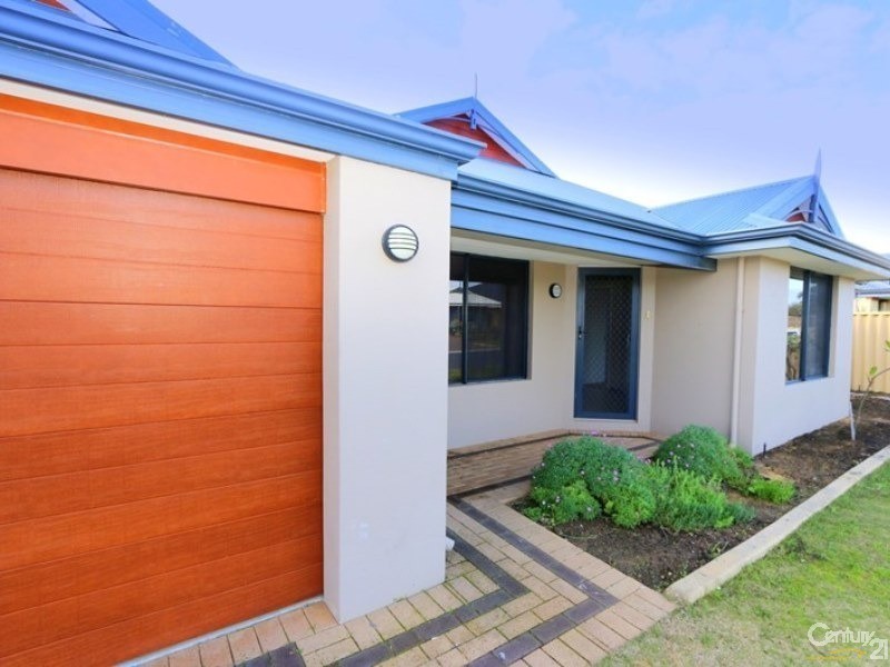 6 Sapphire Road, Dalyellup WA 6230