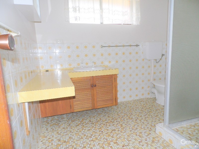 A/3 Hamersley Drive, Carey Park WA 6230