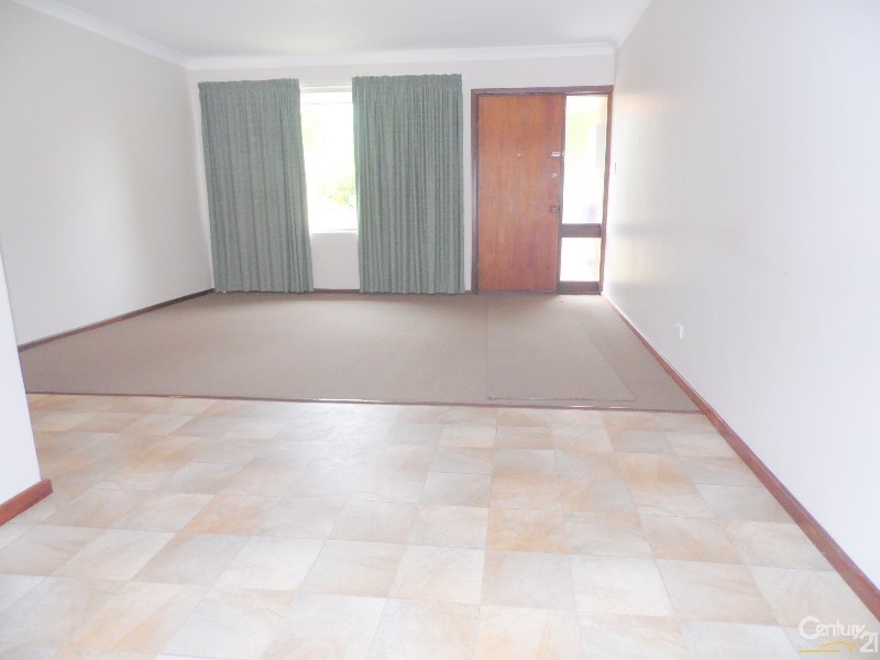 A/3 Hamersley Drive, Carey Park WA 6230