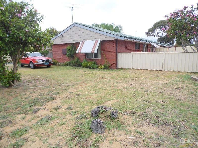 A/3 Hamersley Drive, Carey Park WA 6230