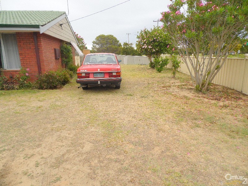 A/3 Hamersley Drive, Carey Park WA 6230