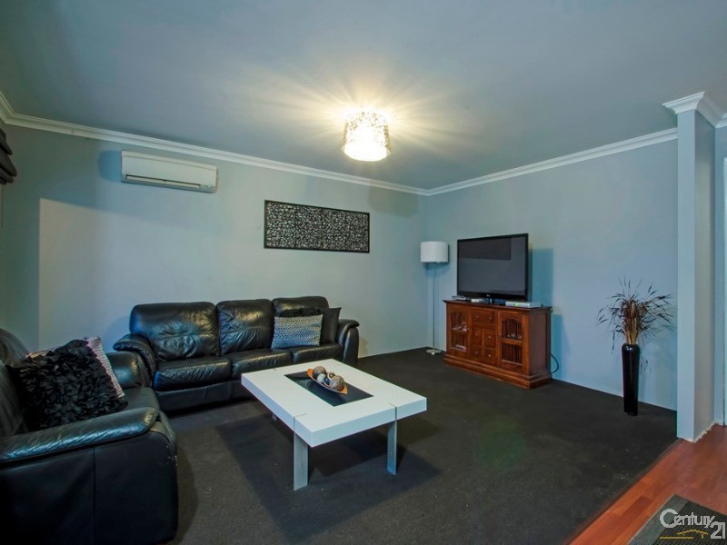121 Braidwood Drive, Australind WA 6233