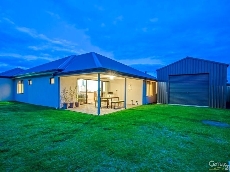 4 Duncan Loop, Millbridge WA 6232