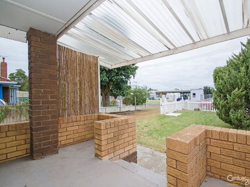 6 Hales Street, Carey Park WA 6230