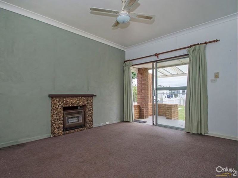 6 Hales Street, Carey Park WA 6230