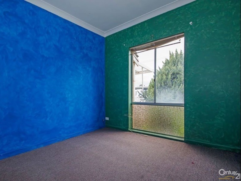 6 Hales Street, Carey Park WA 6230