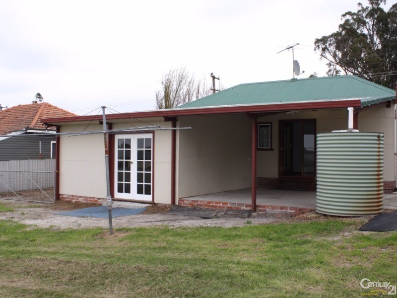 32 Porter Street, Collie WA 6225