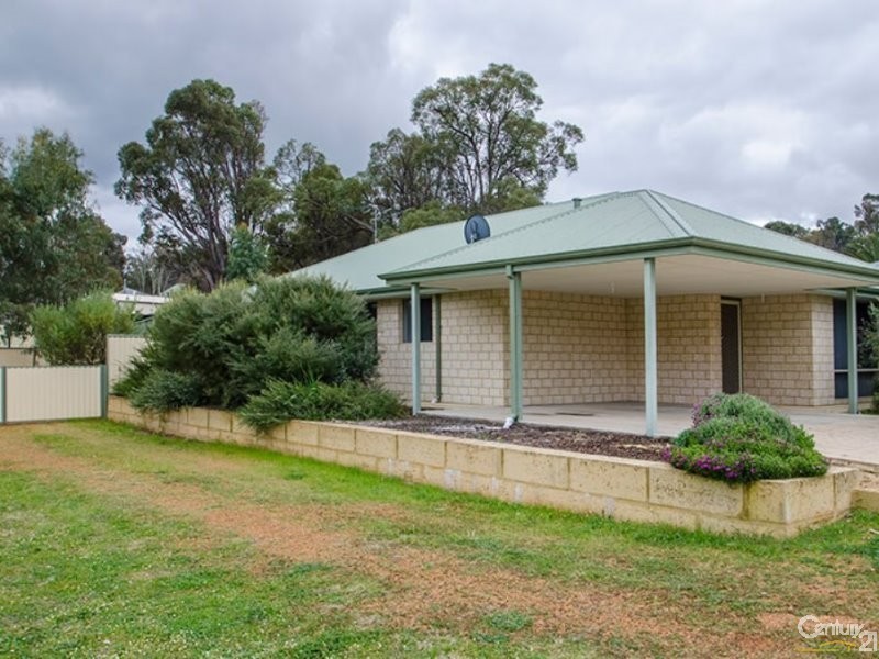 43 Porter Street, Collie WA 6225