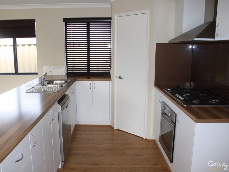 5 Gosse Way, Dalyellup WA 6230