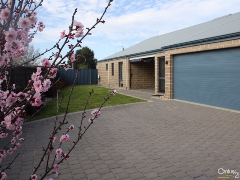 5 Gosse Way, Dalyellup WA 6230