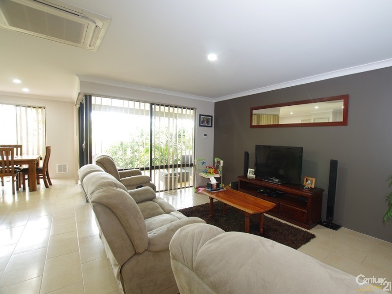24 Kwenda Loop, Capel WA 6271