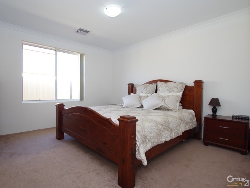 10 Werloo Approach, Capel WA 6271