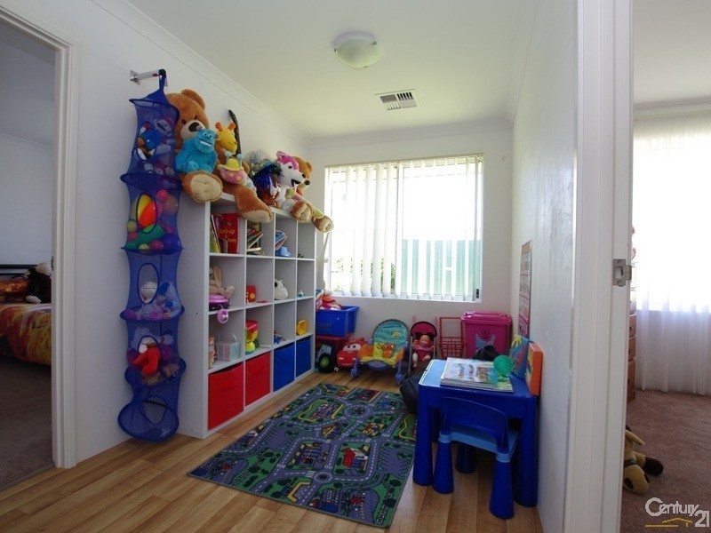 10 Werloo Approach, Capel WA 6271