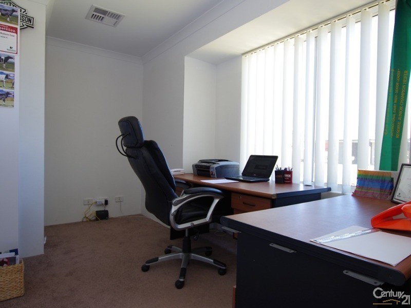 10 Werloo Approach, Capel WA 6271
