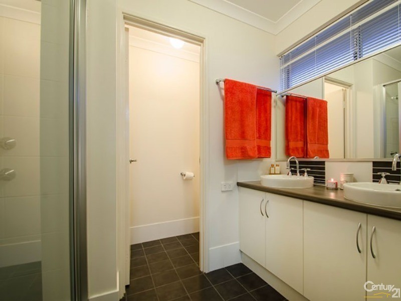 5 Coppin Place, Australind WA 6233