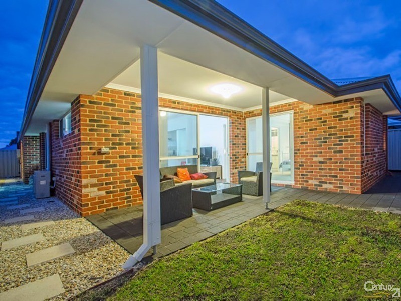 5 Coppin Place, Australind WA 6233