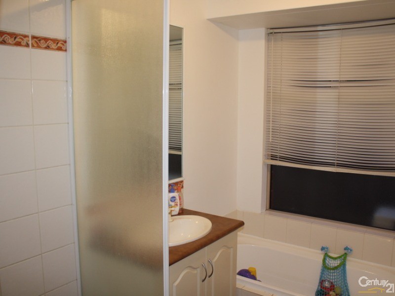 74 Glenfield Drive, Australind WA 6233