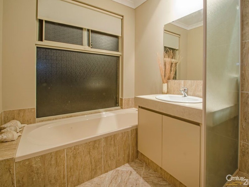 52 Victoria Parade, Donnybrook WA 6239