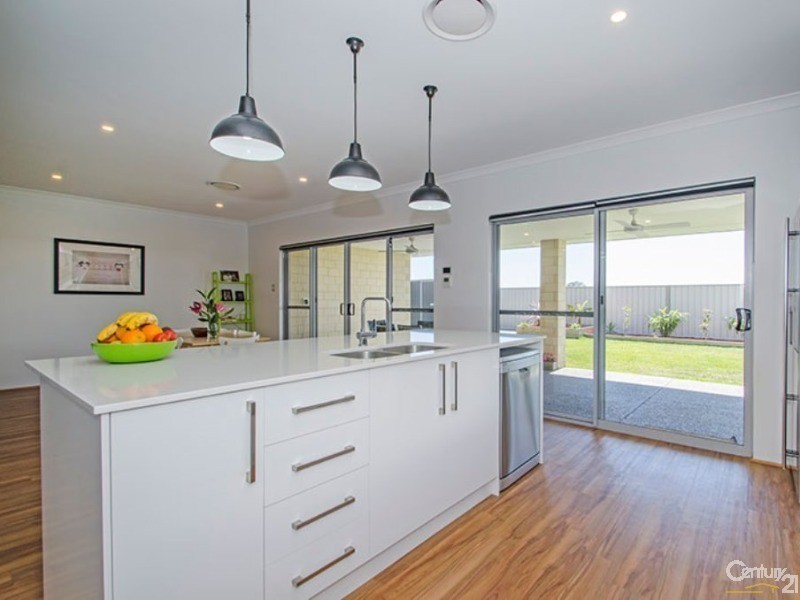 20 Ammolite Way, Australind WA 6233