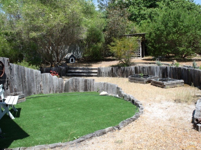 17 Union Street, Donnybrook WA 6239