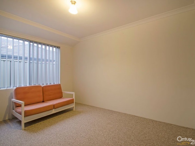 8 Fantail Loop, Eaton WA 6232