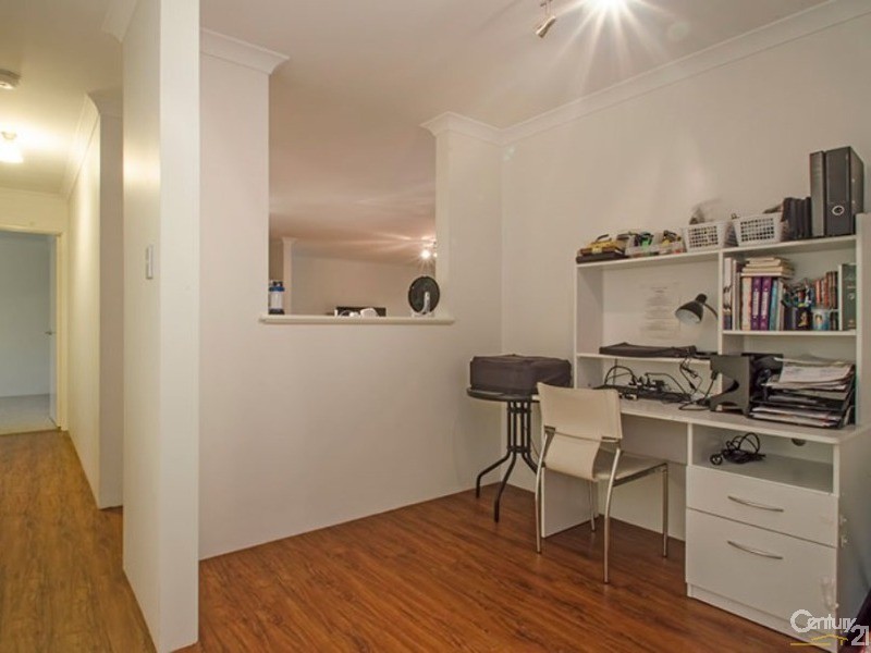 8 Fantail Loop, Eaton WA 6232