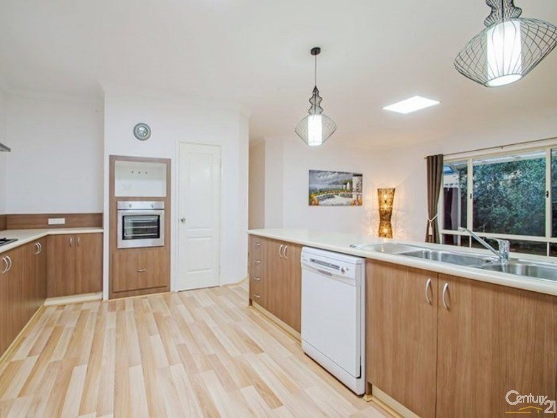 26 Killerby Drive, Dalyellup WA 6230