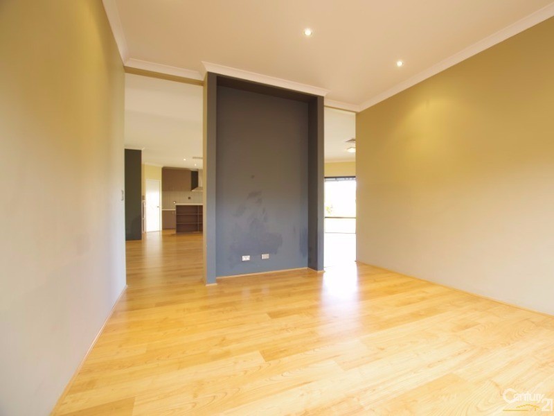 13 Tonkin Fairway, Dalyellup WA 6230