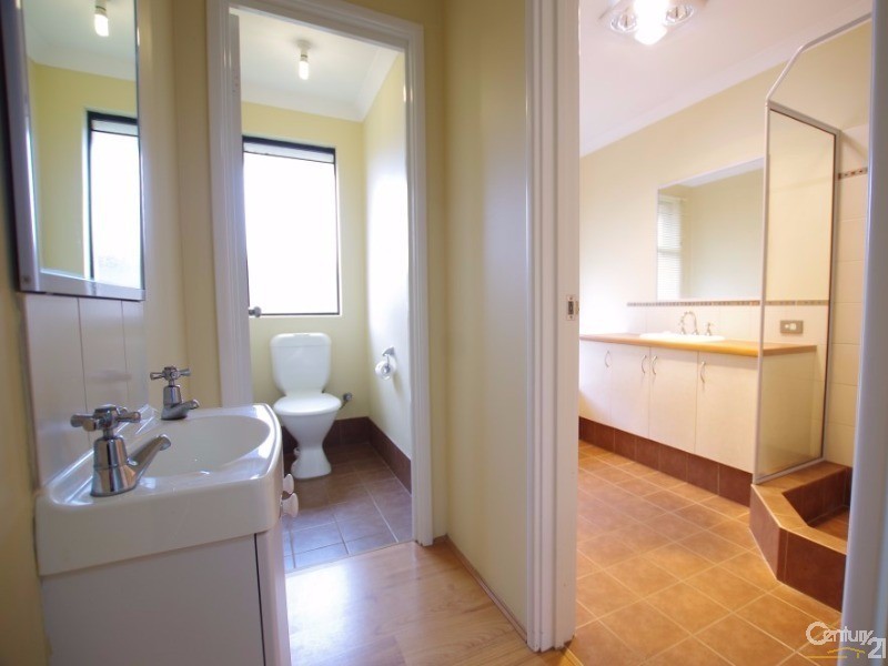 13 Tonkin Fairway, Dalyellup WA 6230