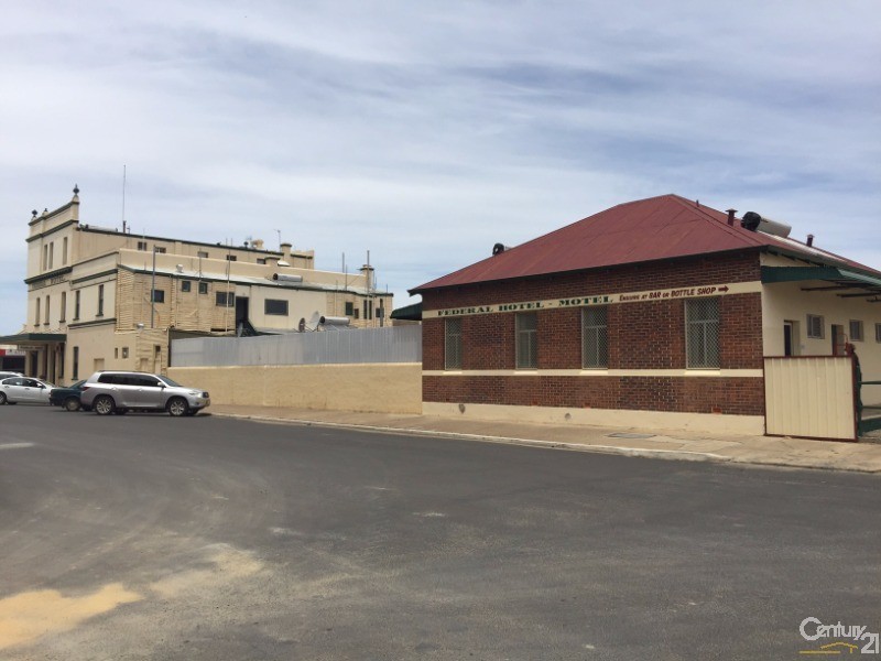 111 Clive Street, Katanning WA 6317